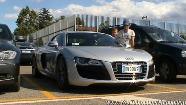 Audi R8 V10 5.2 FSI смотреть онлайн