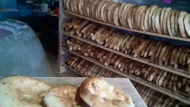 Горячий лаваш прям из тандыра смотреть онлайн