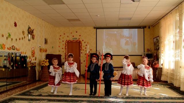 Фестиваль Казачок - 2020 в МБДОУ №3 Солнышко. Песня Шашку бери смотреть онлайн