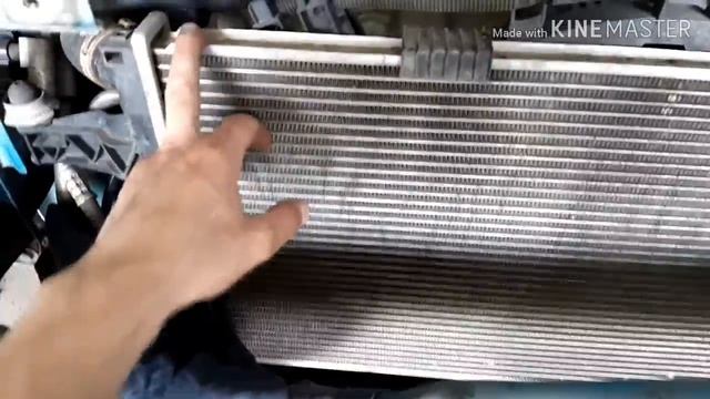 Замена осушителя кондиционера Opel Corsa C Vita 2003 года смотреть онлайн