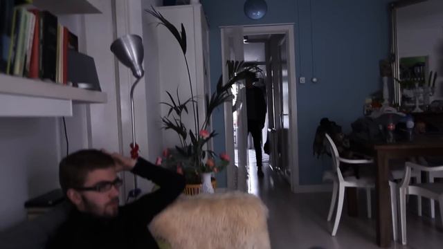 Mad Villain - accordion (Flying Lotus mix) videoclip смотреть онлайн