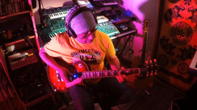 With or without you (U2 Cover - E-Bow Plus - Behringer Deepmind 12) смотреть онлайн