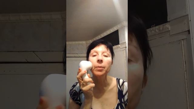 Аппарат для очистки лица от Орифлейм