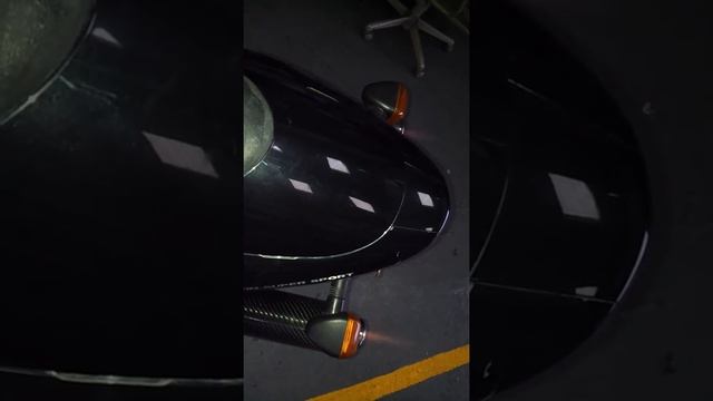 Suzuki TL 1000 S Spitting Flames! смотреть онлайн