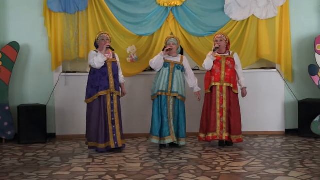 Народное пение в ГДК п.Белогорск. Кемеровская обл. смотреть онлайн