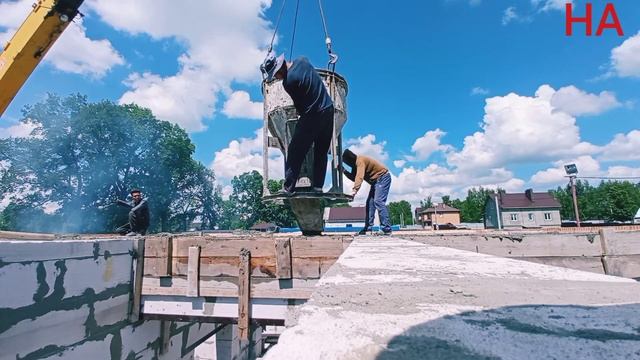 Стройка коттедж узловая Москва 13 06 2021 16 17 18д как кладётся облицовка охранник собака каменщик смотреть онлайн