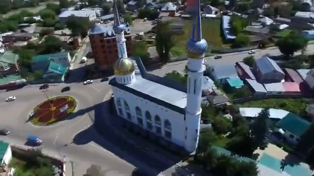 САМЫЙ КРАСИВЫЙ АЗАН В МИРЕ КОТОРЫЙ ПОКОРИЛ МИЛЛИОНЫ СЕРДЦА смотреть онлайн