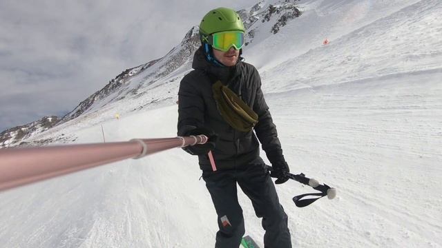 Грузия. Гудаури. Спуск с Коби в сторону военно-Грузинской дороги. (8 февраля 2022). смотреть онлайн