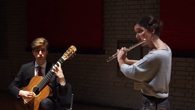 Cafe 1930 - Piazzolla смотреть онлайн