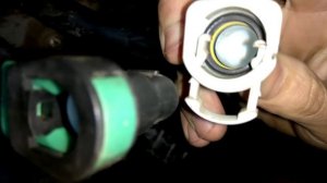 Как снять быстросъемные разъемы с адсорбера W246