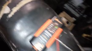 Зарядка аккумулятора на скутере.