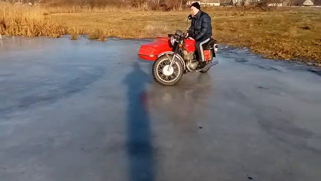 продубас по льду на иж планета 4 смотреть онлайн