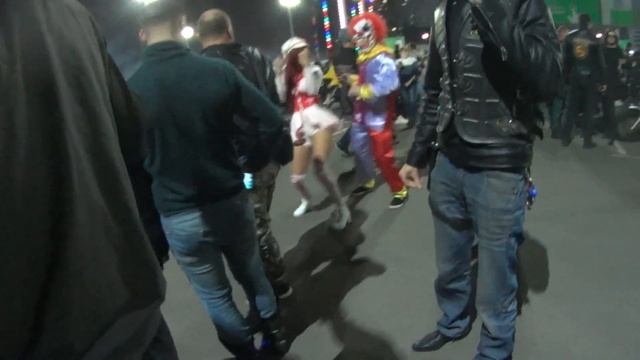 ХЭЛЛОУИН НА МОТОЧЕТВЕРГЕ ! КРАСИВАЯ МЕД СЕСТРА)). СТАНТ ИЗ СИБИРИ. ПРОДУБАС НА ХОНДЕ СБР ! смотреть онлайн
