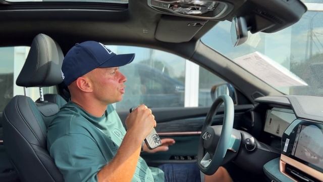 Обзор лучшего автомобиля 2023 года, встречайте - Geely Monjaro в топовой комплектации 