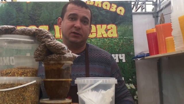 ЯРМАРКА МЕДА В КОЛОМЕНСКОМ. МОСКВА 03.2017 г смотреть онлайн