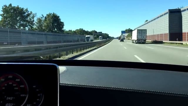 Mercedes C450 AMG 4MATIC (2015) Sound And No Speed Limit on German Autobahn 155mph смотреть онлайн