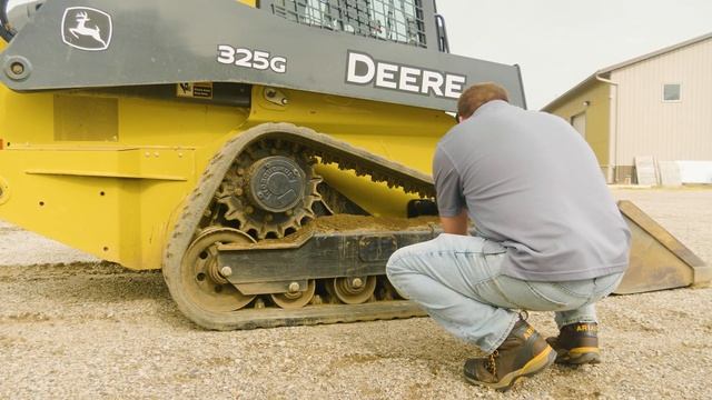 How to do a Skid Steer Pre-Operation Inspection (2020) | Skid Steer Loader Training смотреть онлайн