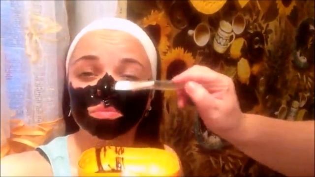 распариваем лицо и наносим маску из китая от чёрных точек!!!! смотреть онлайн
