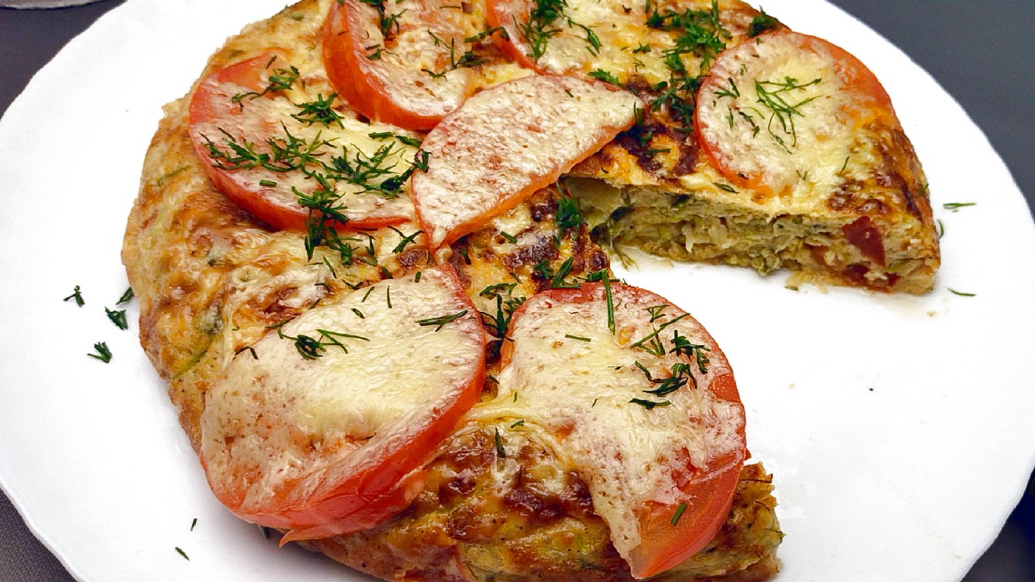 И никакого мяса не нужно!Кабачковая Пицца на Сковороде!Без глютена/Рецепты из кабачков смотреть онлайн