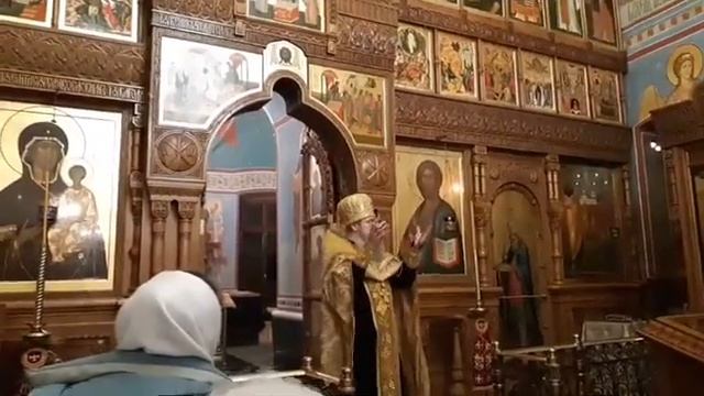 22-летняя годовщина Оптинского Подворья в храме свв. апп. Петра и Павла в Ясеневе. Всенощное бдени смотреть онлайн