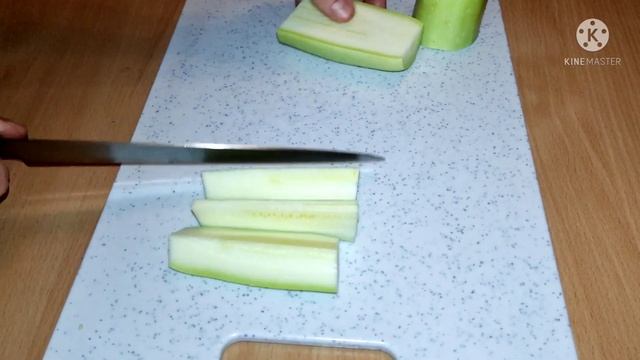 Изумительный? Салат! съедается моментально! состоит из Кабачков, ? Баклажанов и Шампиньонов ?? смотреть онлайн