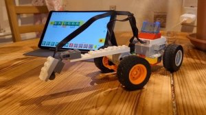 LEGO Education WeDo 2.0 машина с датчиком движения