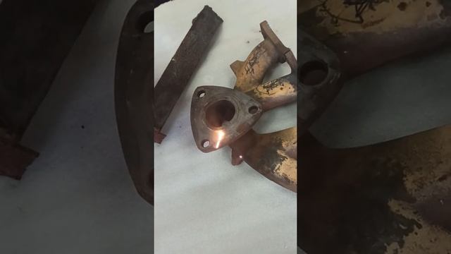 Удаления ржавчины.Многофункциональная лазерная машина для очистки ржавчины . www.Laser-Clean.ru смотреть онлайн