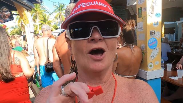 Fantasy Fest 2022 Insane Pool Party Dantes Key West Florida смотреть онлайн