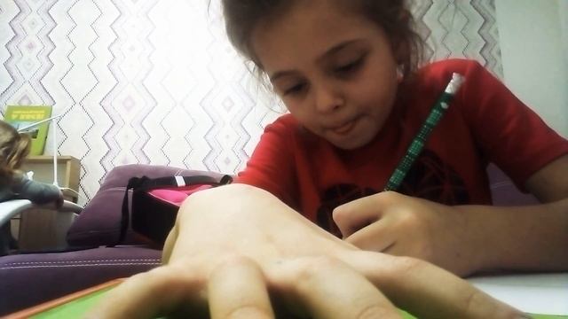 Как нарисовать арбуз ору с моей сестры ??? смотреть онлайн