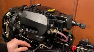 Раздушка мотора Tohatsu MFS9.9E 4 такта инжектор. Часть 3 - снимаем ограничитель газа