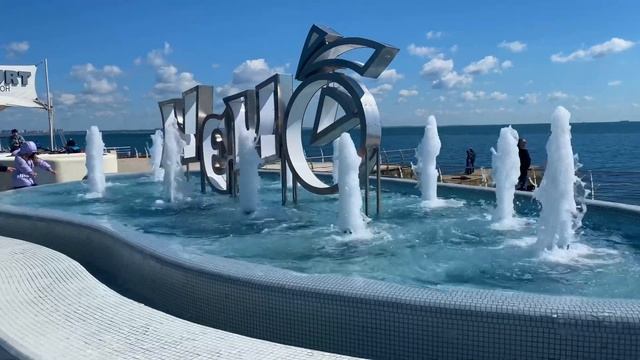 ОДЕССА ДЕНЬ ПОБЕДЫ 9 МАЯ 2021❗️ПЛЯЖ ЛАНЖЕРОН ?❗️ДЕЛЬФИНАРИЙ❗️ОТЕЛЬ «НЕМО»❗️ODESSA BEACH 9 MAY 2021 смотреть онлайн
