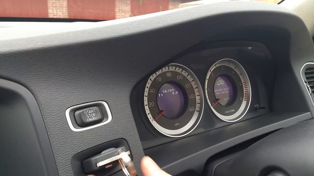 Oil level check on Volvo V60