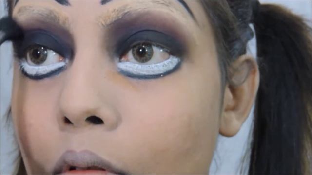 Creepy Doll Halloween Makeup Tutorial смотреть онлайн
