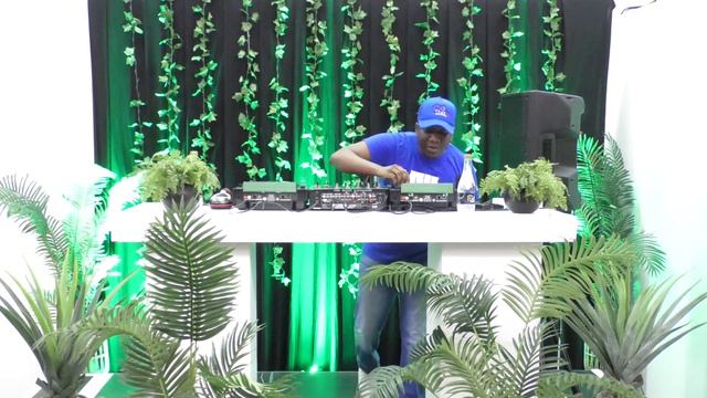 DJ Chabo | SIMS ONLINE 2020 | Botswana Spotlight 🇧🇼 смотреть онлайн