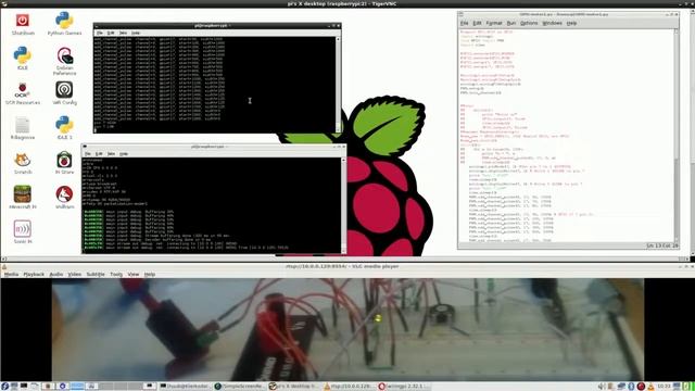 RaspberryPi & fischertechnik motor via transistor and pwm #33: Hard, soft, Python, electronics смотреть онлайн