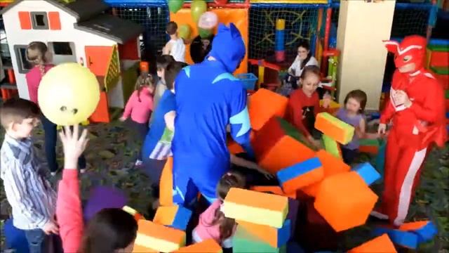 День рождения Акуны Мататы смотреть онлайн