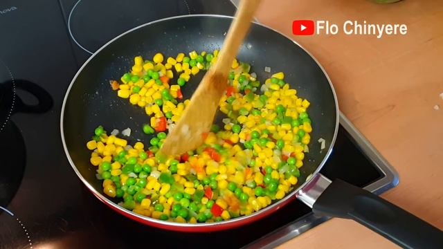 3 Fried Rice Recipes to add to your Family Menu | Flo Chinyere смотреть онлайн