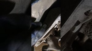 Замена левого сальника полуоси Опель GTC МКПП d20