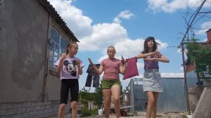 Танец нхде джи айдол