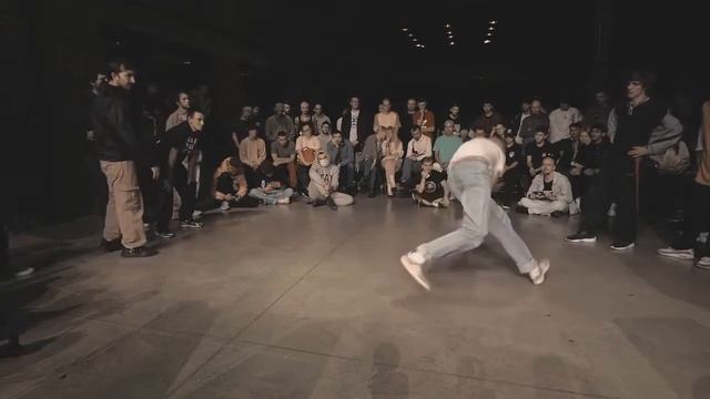 Evolvers vs Cross Word - TAKE IT MAKE IT 6 - Екб 2020 смотреть онлайн