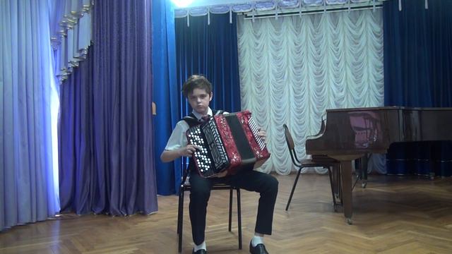 Ткаченко Дмитрий - Русская народная песня "Вставала ранешенько" Обр. А. Марьина смотреть онлайн