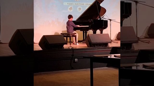 spinning song - Albert Ellmenreich Piano Cover смотреть онлайн