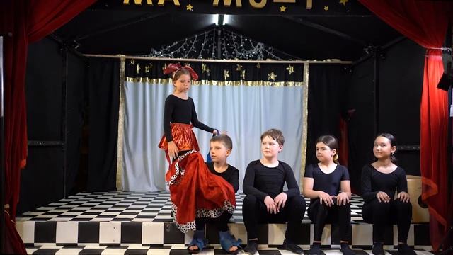 ´Kоролева´, Агния Барто смотреть онлайн