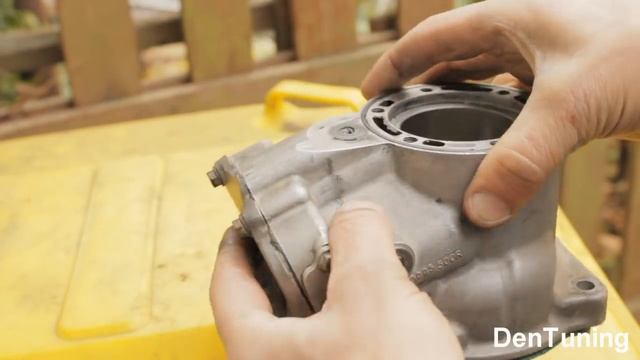 Мощностной клапан на выхлопе на примере КТМ 125 смотреть онлайн
