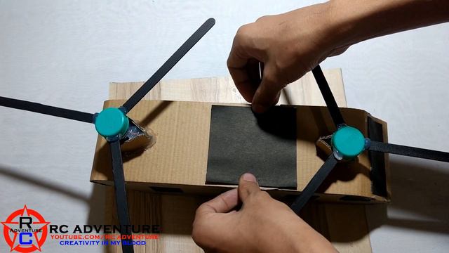 How to make a Military Helicopter - Electric Boeing CH-47 Chinook. смотреть онлайн