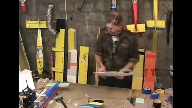 Изготовление Цессны из потолочки 5 смотреть онлайн