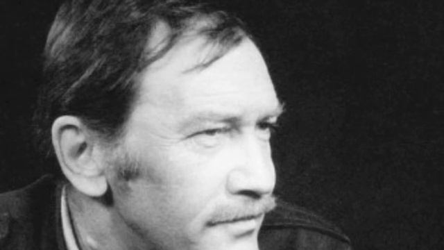 Göğe Bakma Durağı / Turgut Uyar смотреть онлайн