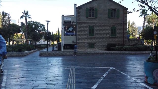 Sarona Market, Tel Aviv walking tour 4k 60fps смотреть онлайн