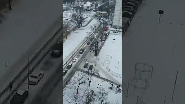 Героическое спасение утопающего на оз. Тельбин читайте в описании под видео. смотреть онлайн