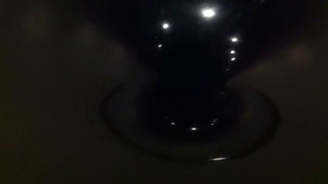 Деньги улетают в трубу смотреть онлайн